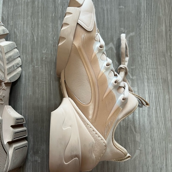 Dior D-Connect sneakers - Picture 2 of 14